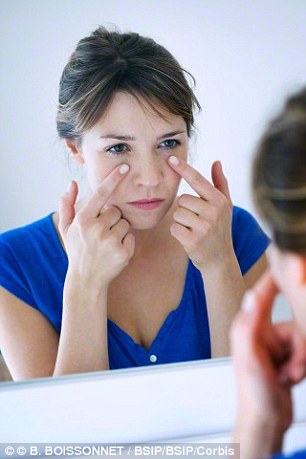 Dark circles under the eyes could be due to allergies