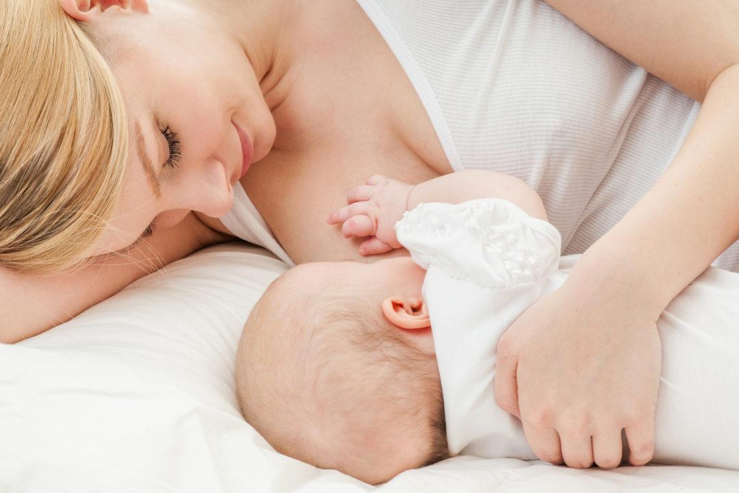 Кормление ребенка грудью не должно быть болезненным