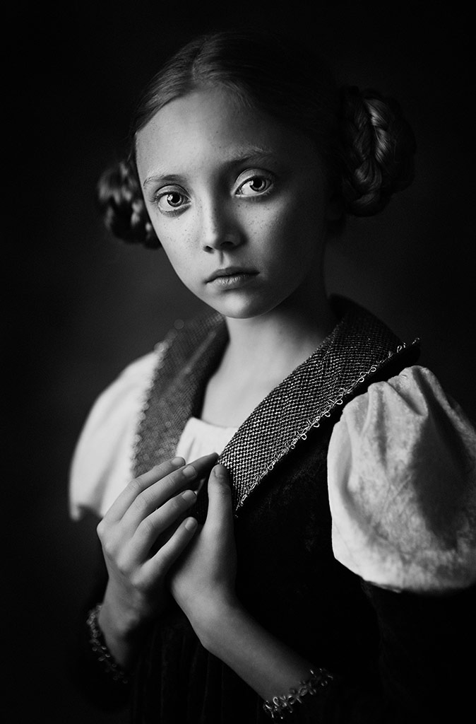 Michasia 4, © Roza Sampolinska, USA, B&W Child Photo Contest