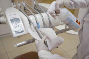 Понятие асептики, антисептики, стерилизации и дезинфекции в стоматологии: принципы обработки инструментов и отличия